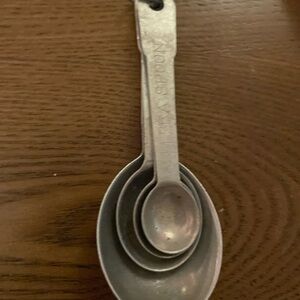 Vintage Aluminum Measuring Spoon Set Ringed 4 Piece Farmhouse Kitchen USA